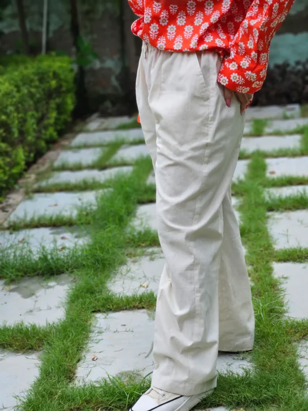 20250802_085351 Off-White Cotton Linen Relaxed Pants